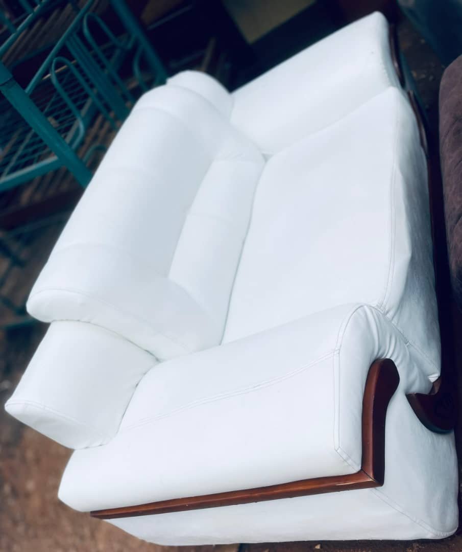 2seater leather chair