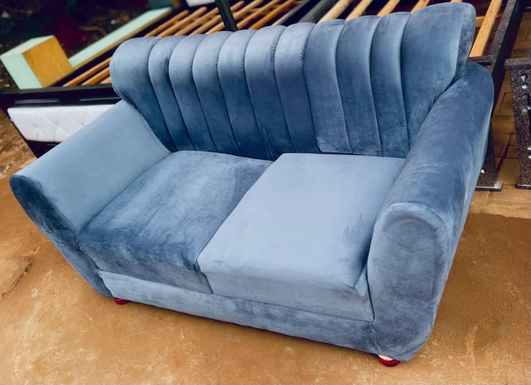 2seater gray chair