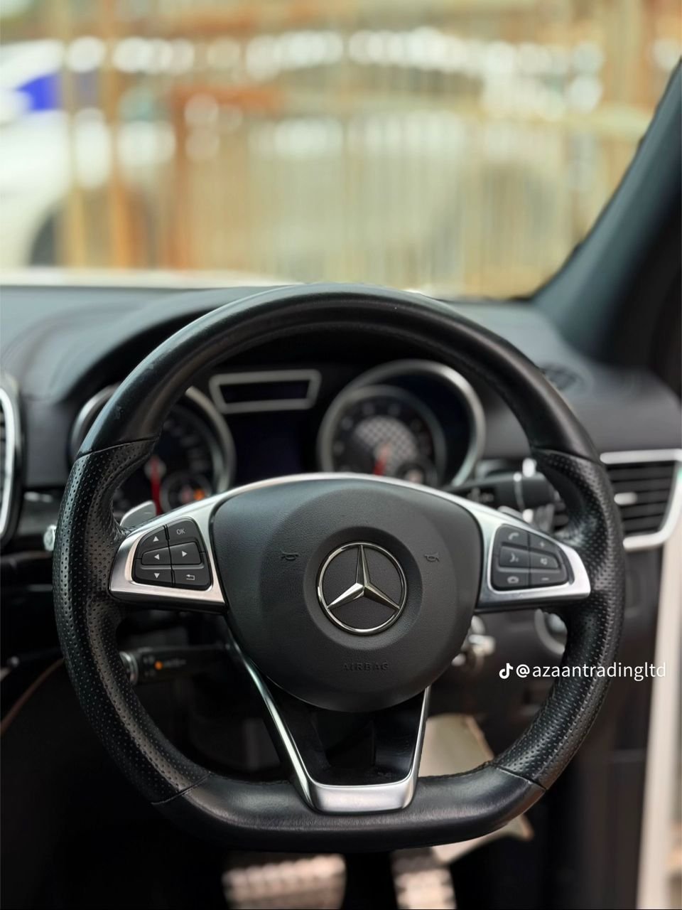 Mercedes-Benz GLE 43.