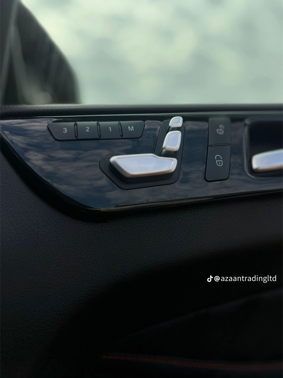 Mercedes-Benz GLE 43 AMG SUV,