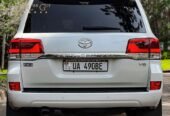 2016 Toyota Land Cruiser ZX.