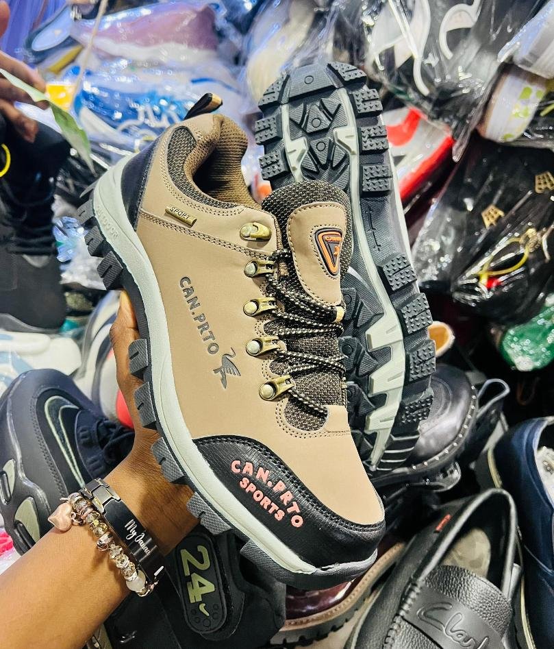 men’s casual shoes