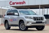 Toyota Land Cruiser Prado.