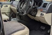 Mitsubishi Pajero.