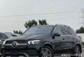 Mercedes-Benz GLE SUV.