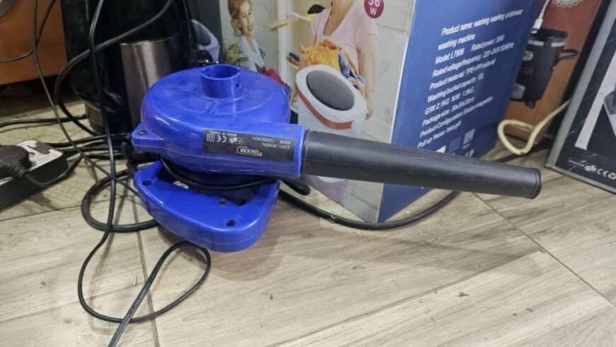 Okem 600W Electric Blower, model BL2301