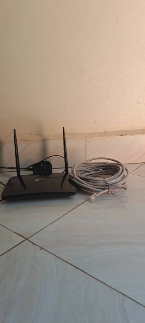 Wi-Fi 4G LTE SIM ROUTER