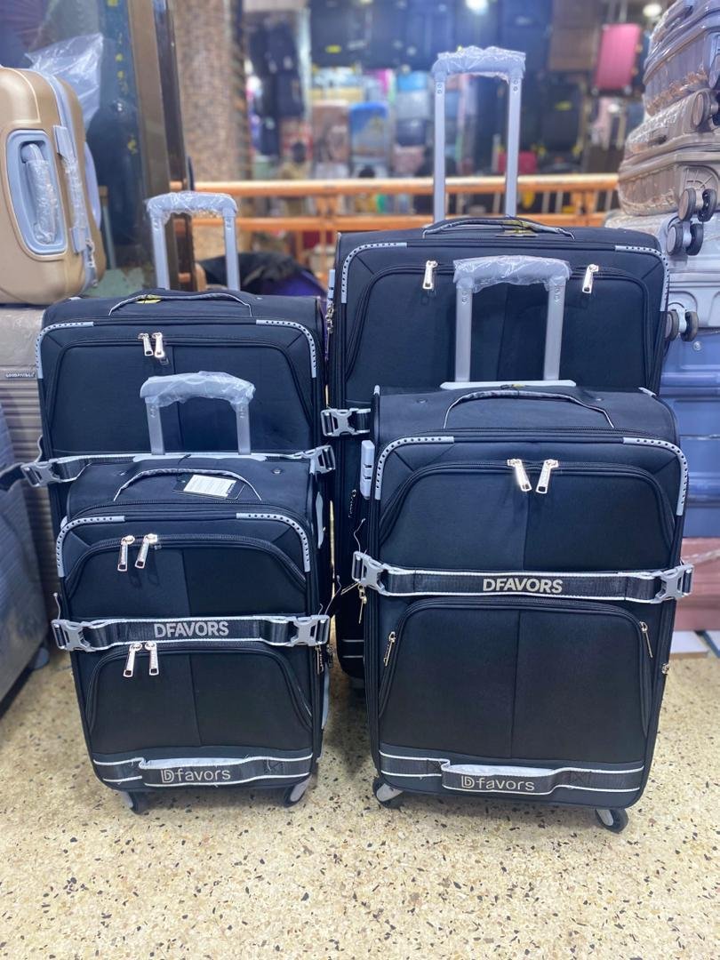 black Dfavors brand travel suitcases