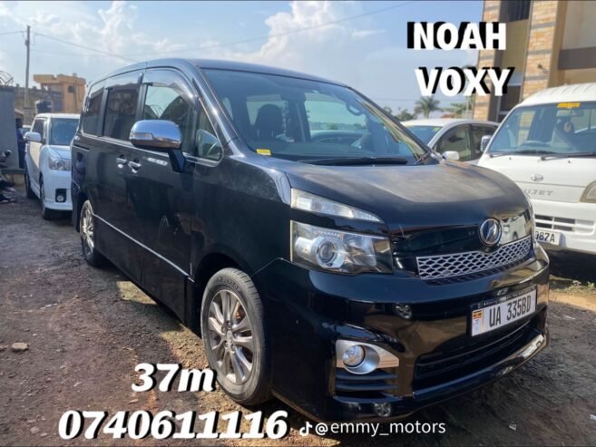 Toyota Voxy.