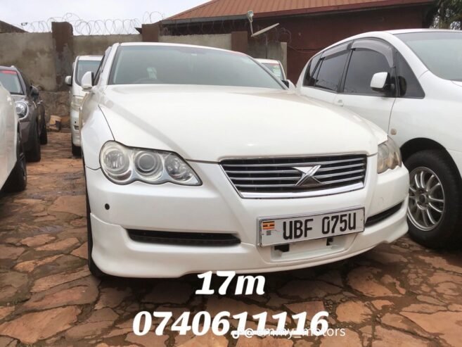 Toyota Mark X.