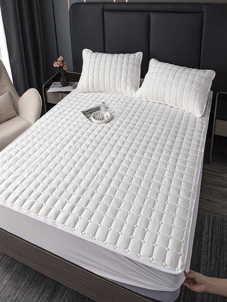 White Waterproof Mattress Protector