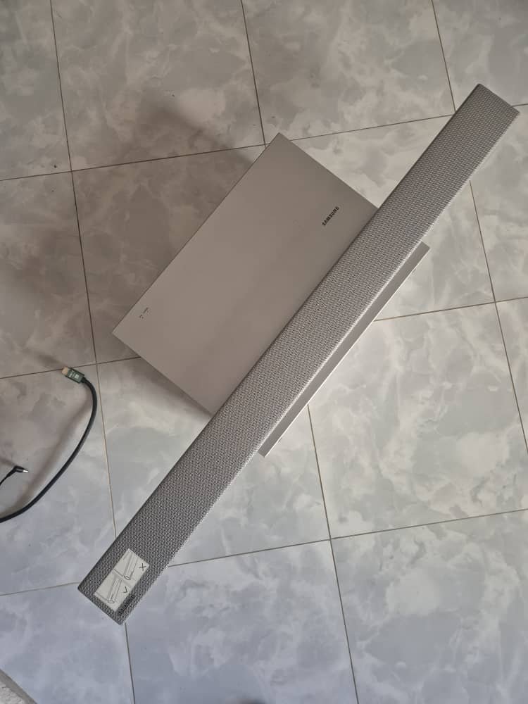 Samsung HWJ551 Wireless Soundbar