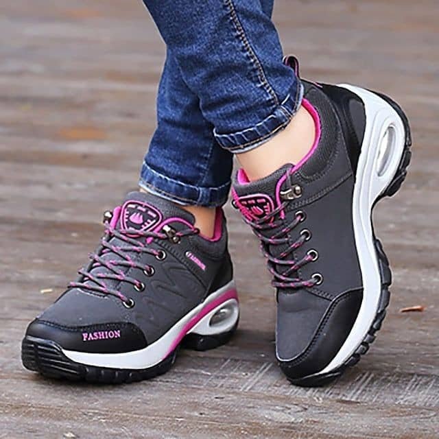 women’s athletic shoes