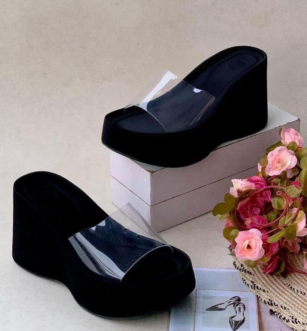 black platform wedge sandals