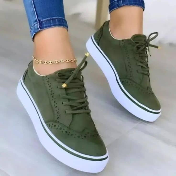 ladies’ casual shoes
