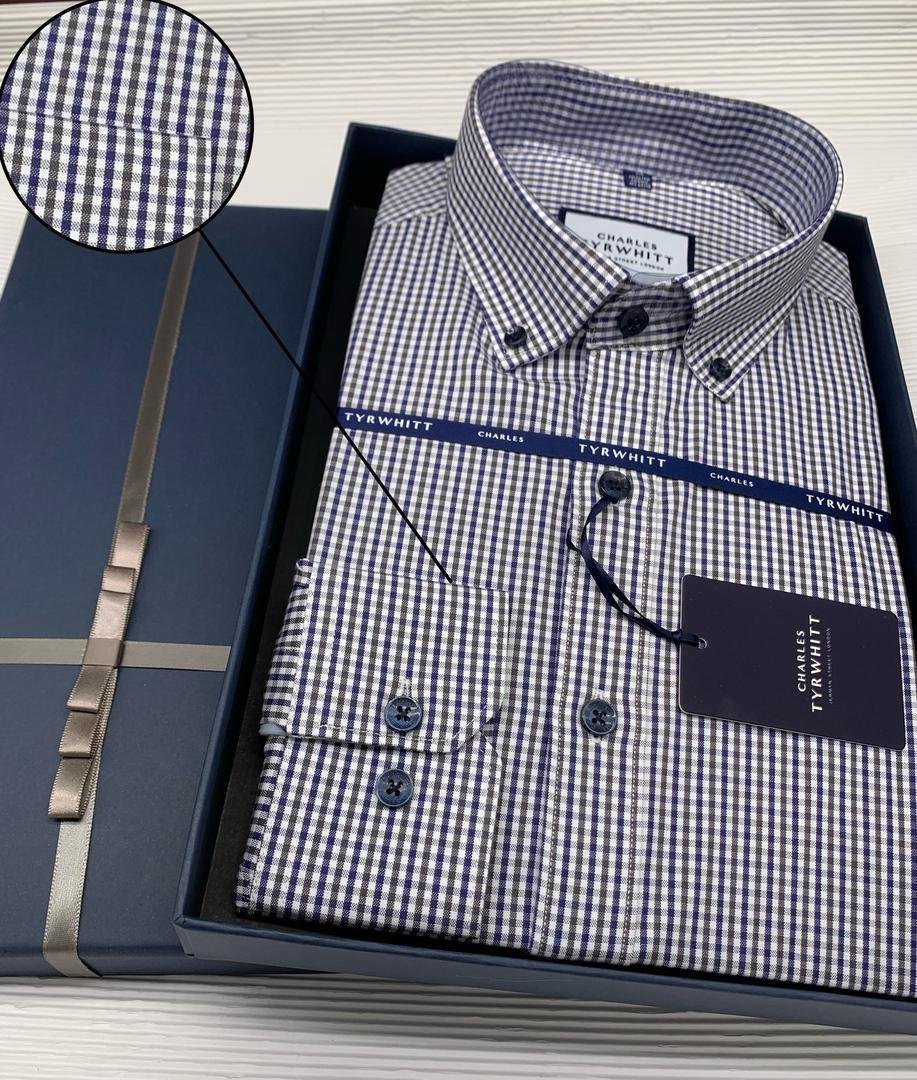 Charles Tyrwhitt men’s long-sleeved shirt