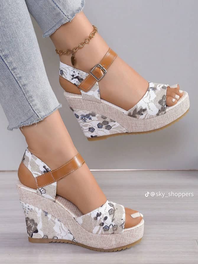 women’s striped platform chunky heeled sandals