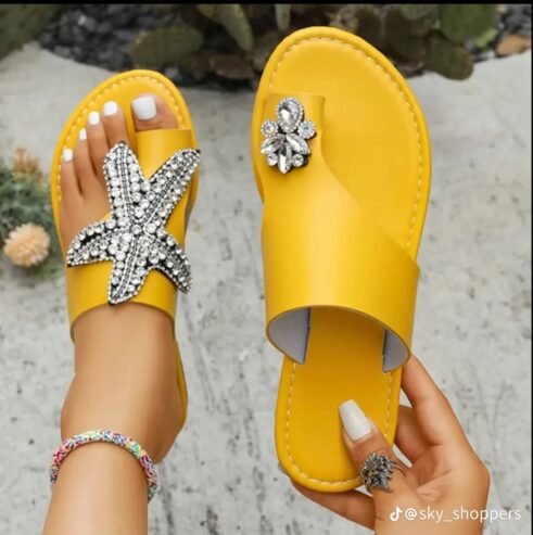 Tina Modaa sandals