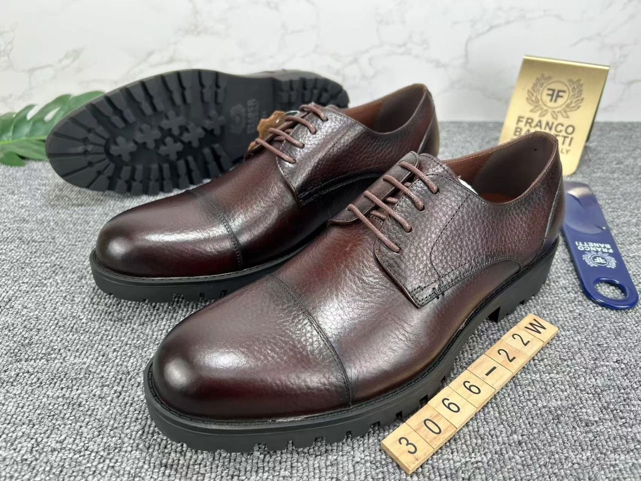 men’s slip-on shoes