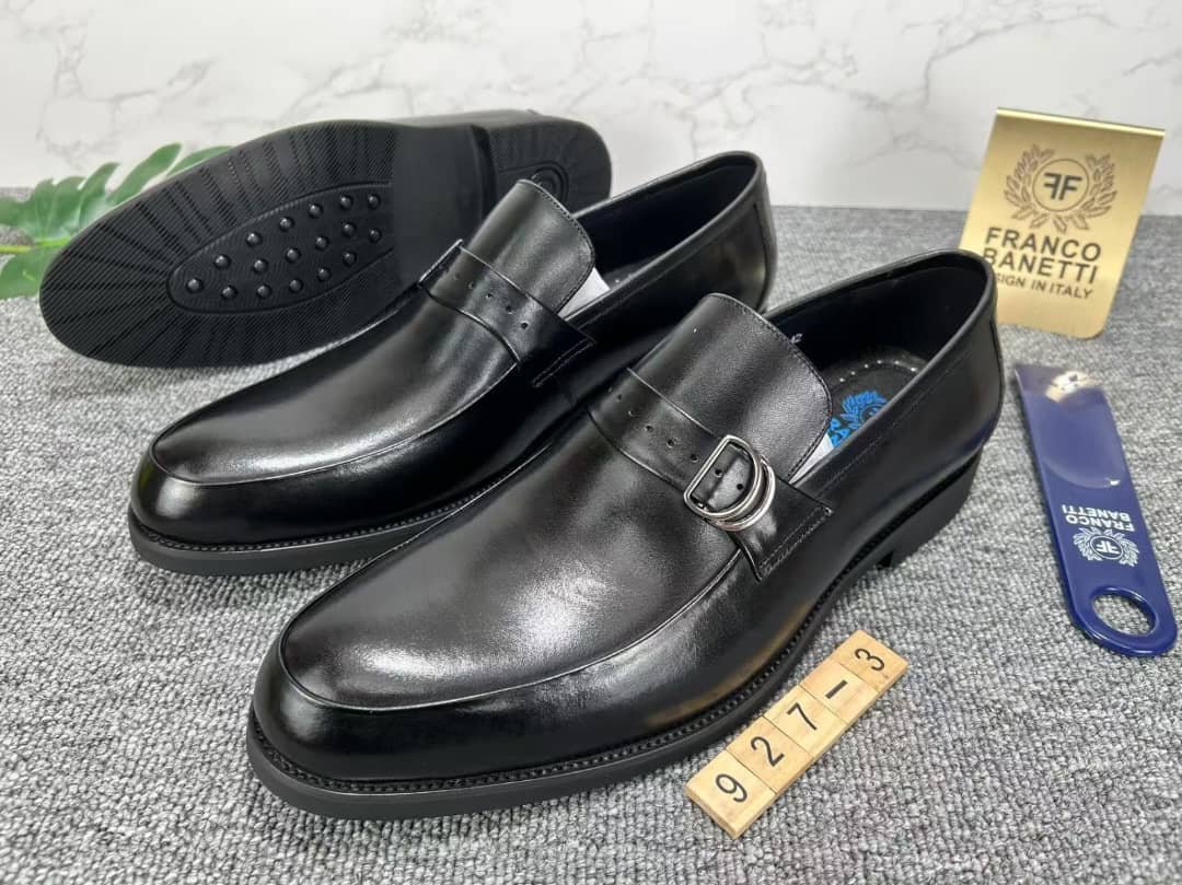 men’s slip-on shoes