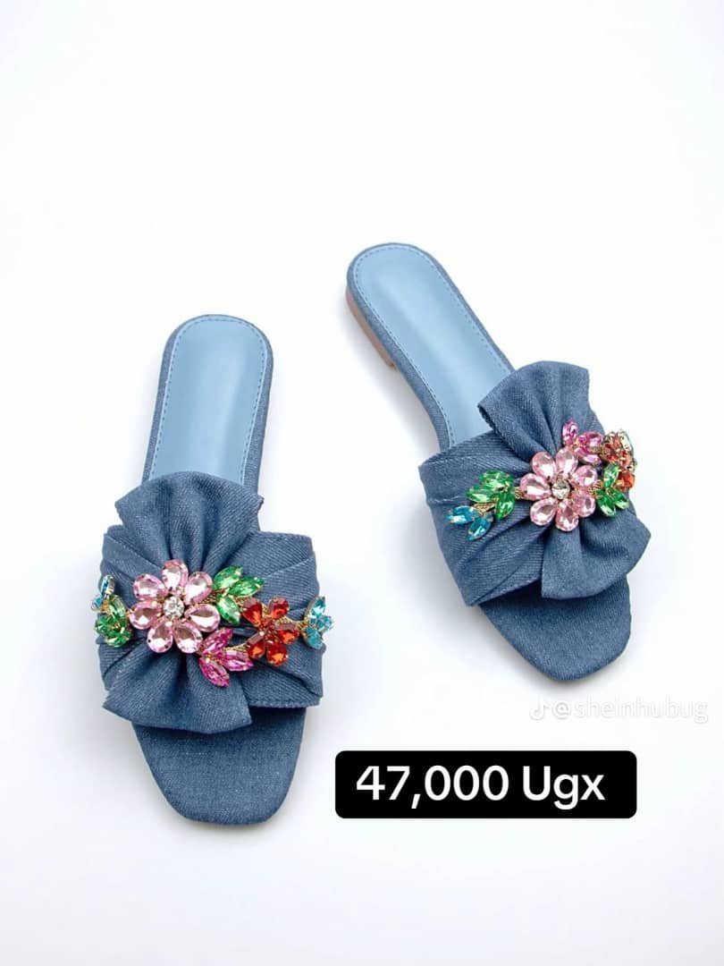 women’s slip-on flats