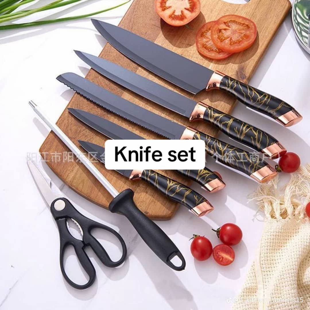 KNIFE SET