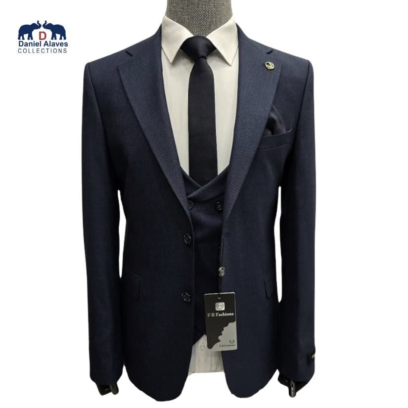 Daniel Alaves Collection suit