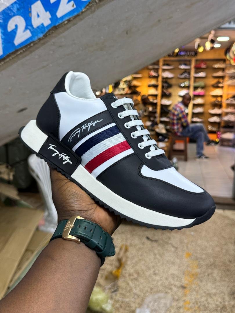 Tommy Hilfiger sneakers