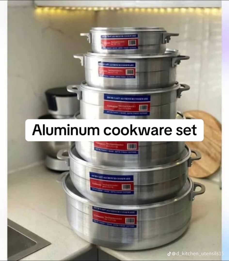 Tornado aluminum saucepans