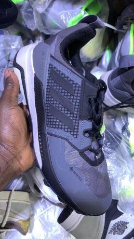 trail running shoes