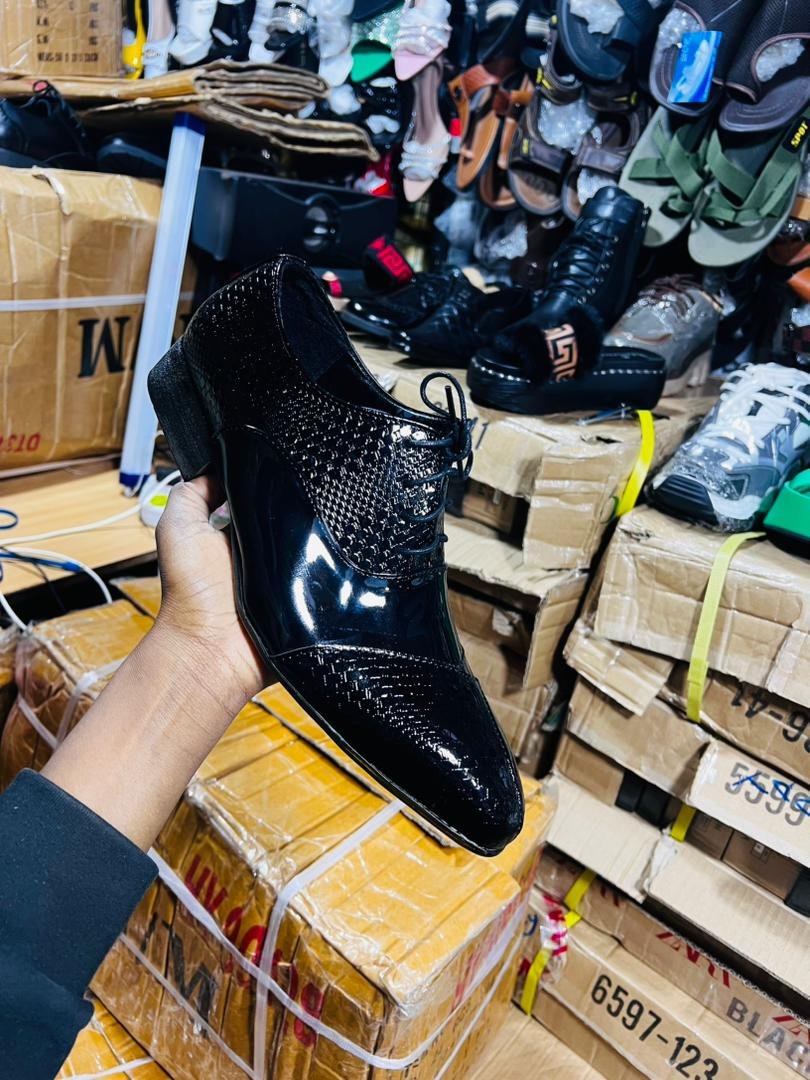 Men’s Black Patent Leather Formal Lace-up Shoe