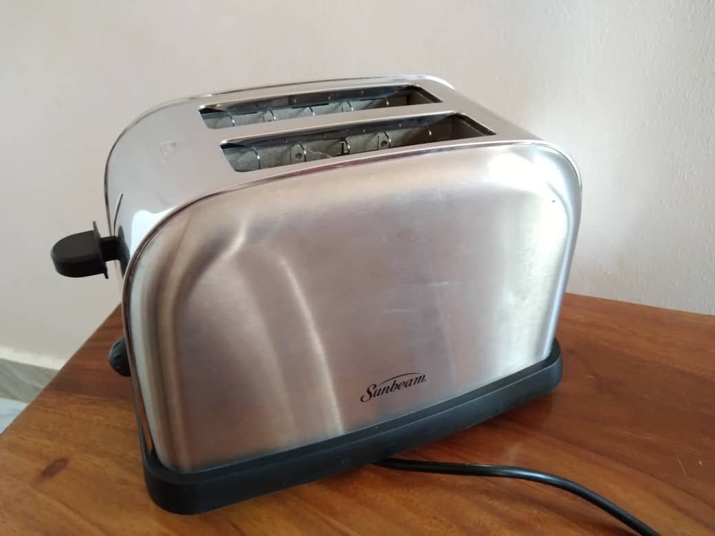 Sunbeam 2-slice toaster