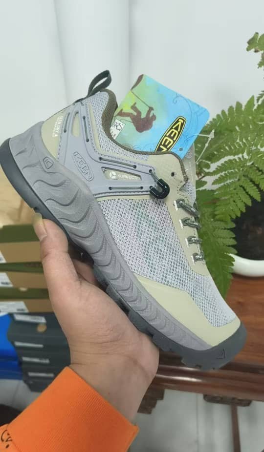 Keen Men’s NXIS EVO Waterproof Shoe