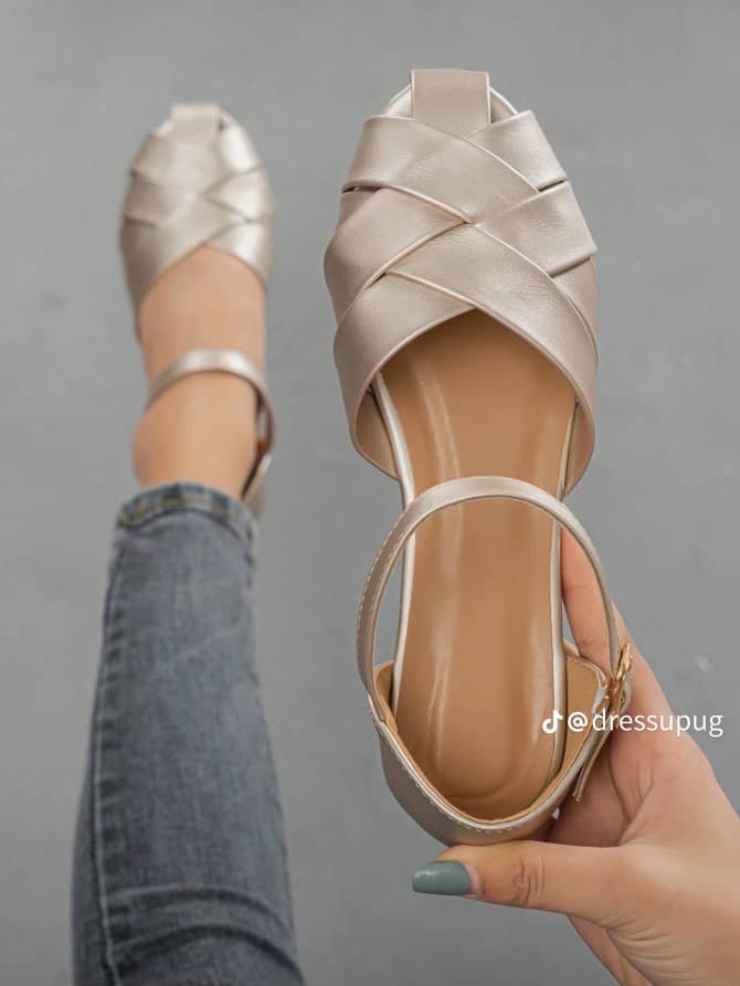 SILVER FLAT SANDALS
