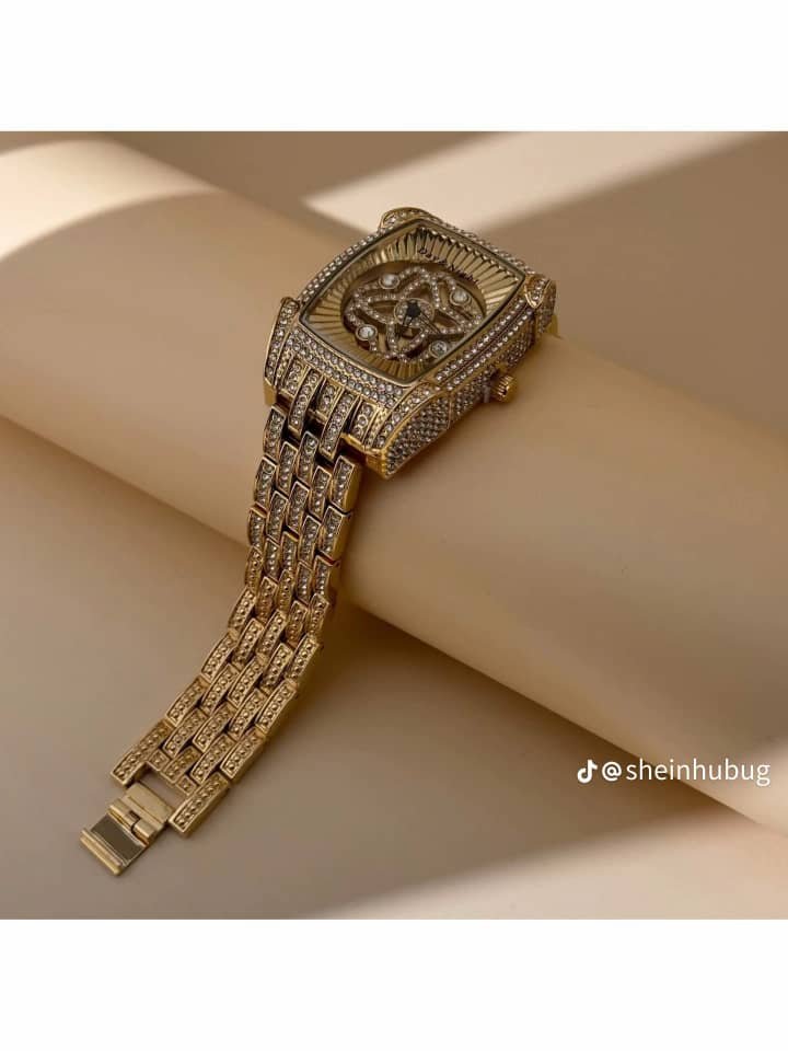 gold-toned wristwatch