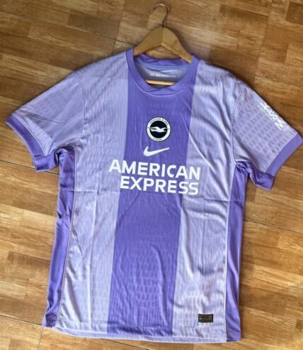 Brighton & Hove Albion F.C. away jersey