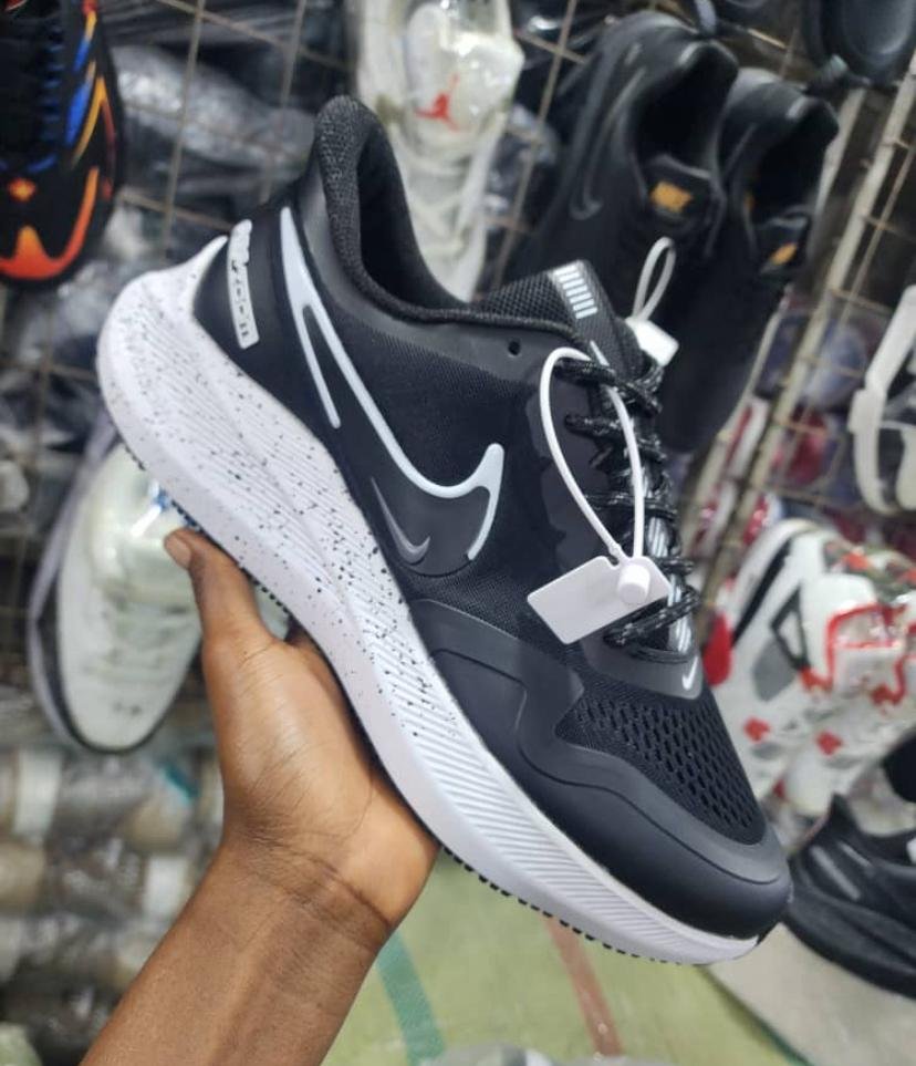 Nike Air Zoom Winflo 7.