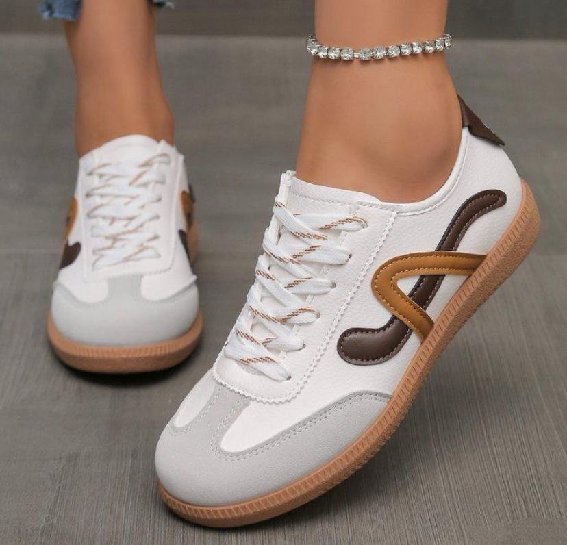 women’s retro-style, low-top sneakers