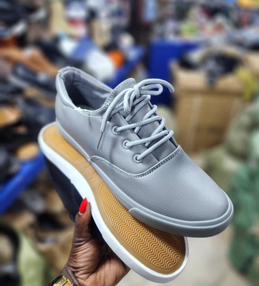 grey, low-top sneakers