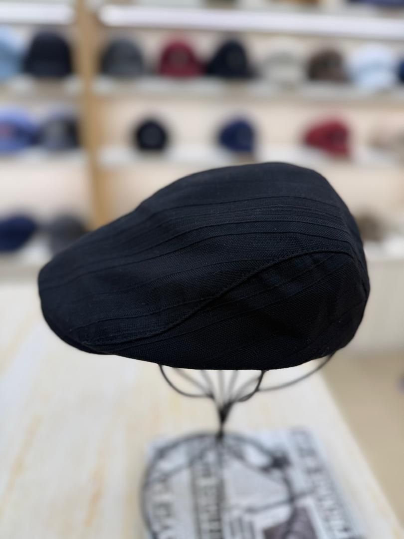 Black Flat Cap