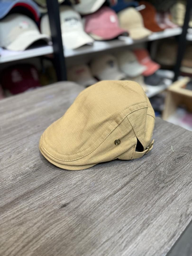 Men’s Summer Flat Cap / Newsboy Cap in Camel