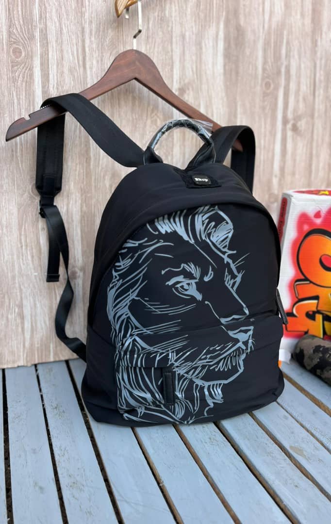 Alda Backpack with Lion Print