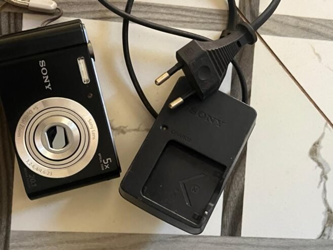 SonyW800 digital camera