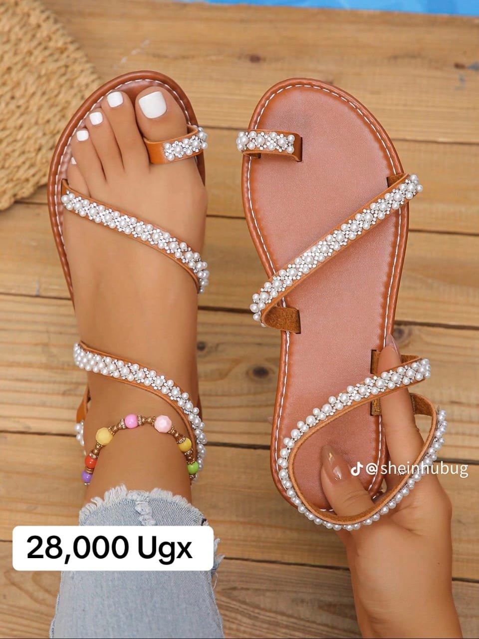 women’s flat sandals