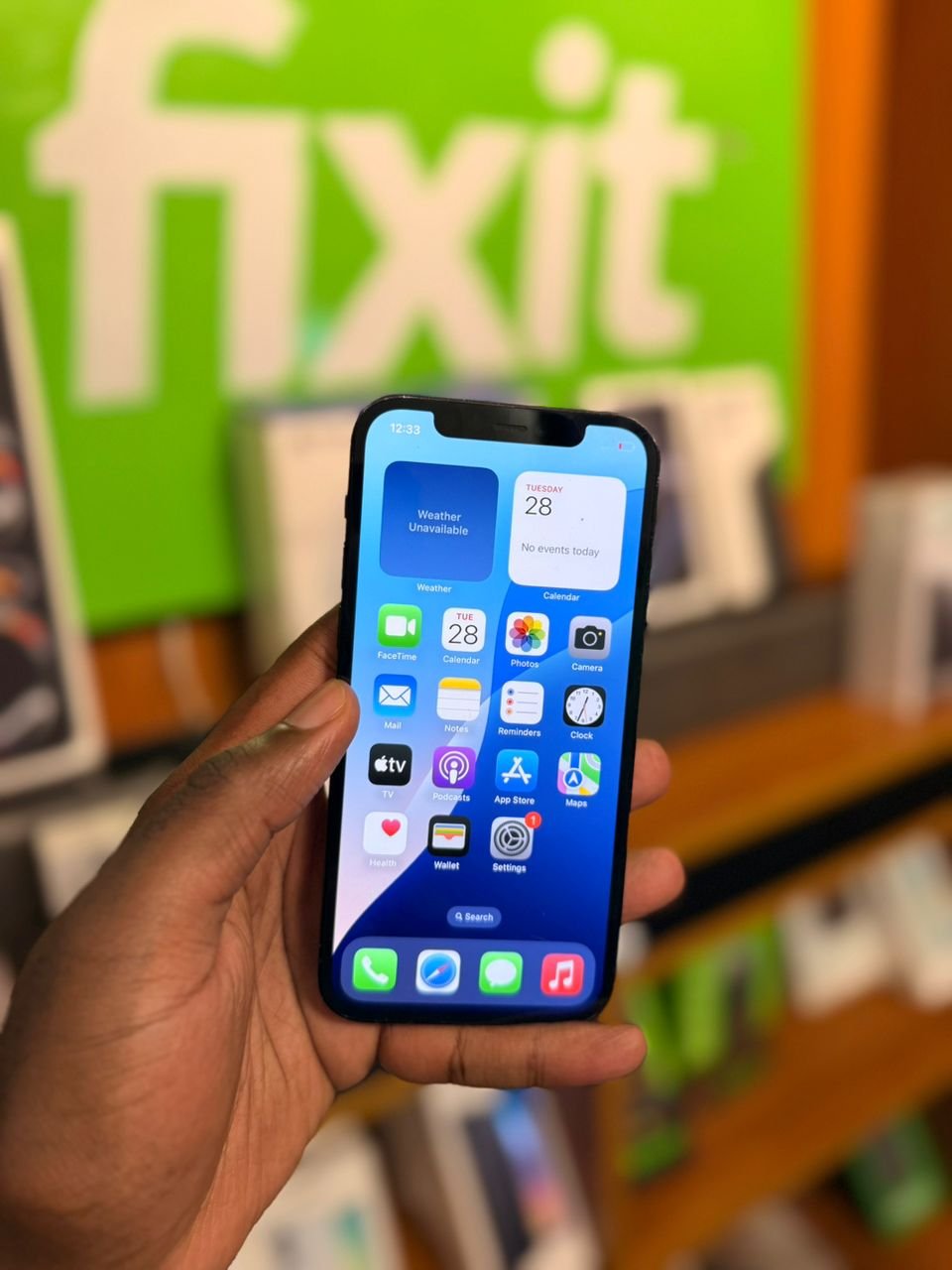 iPhone 12 Pro (Graphite)